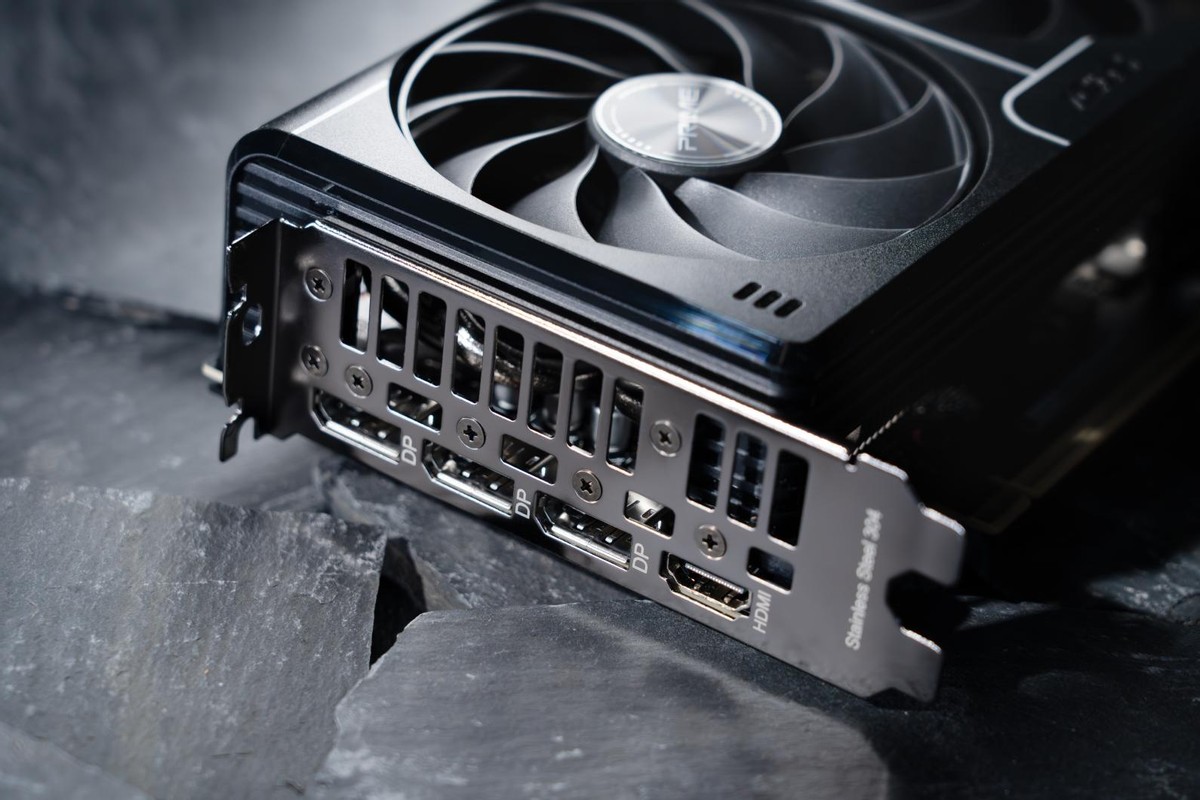 重磅:2K光追游戲超百幀!華碩PRIME RTX 5060Ti首測(cè)
