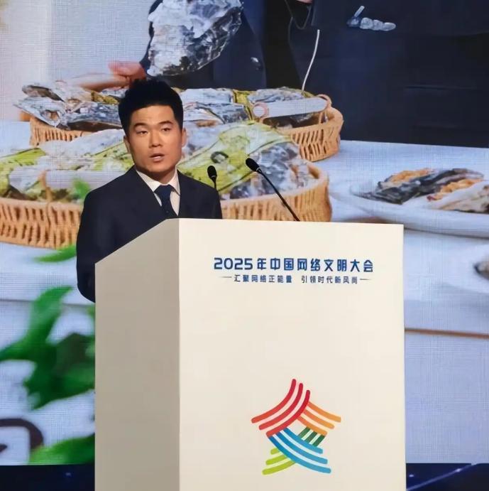 頂流主播同臺(tái)競(jìng)技:直播江湖的“冰火兩重天”